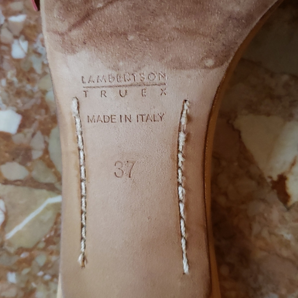 Sandals - Picture 8 of 16